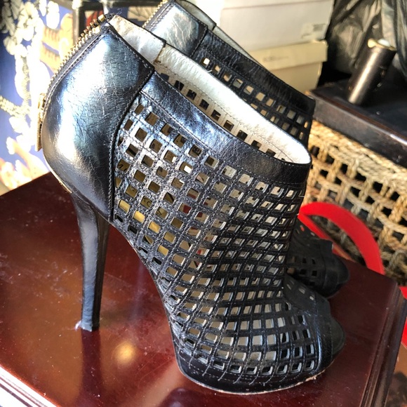 Lady booties - Picture 6 of 6